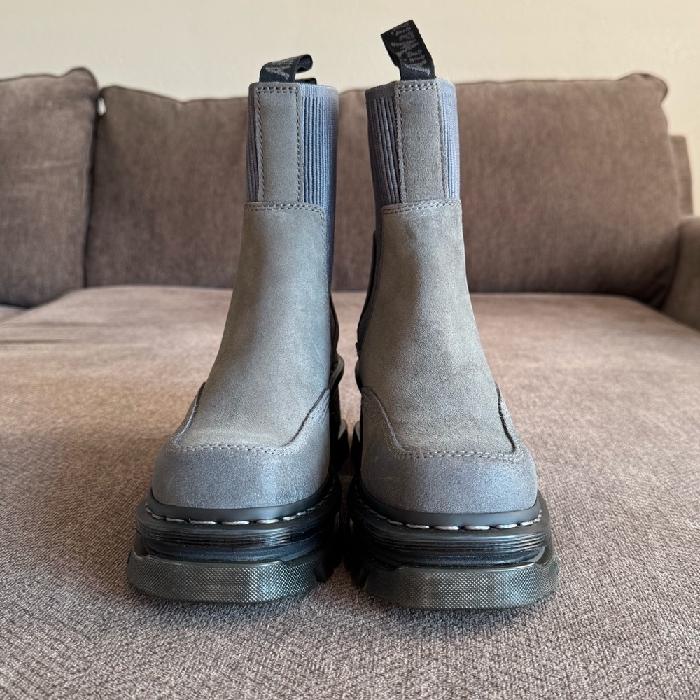 DR. MARTENS Corran Chelsea Boot - Picture 10 of 14